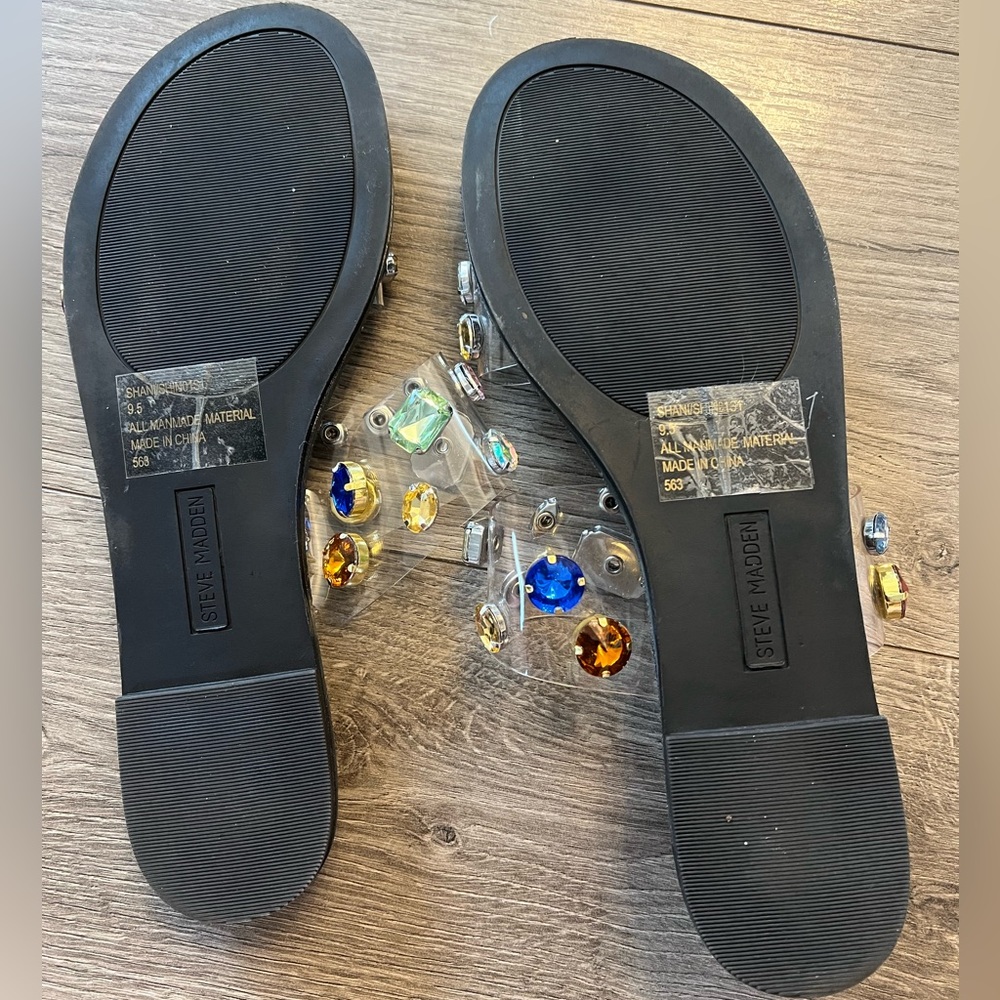 Steve Madden Clear Lucite Shani Jewel Sandals - 9.5 - Picture 5 of 6